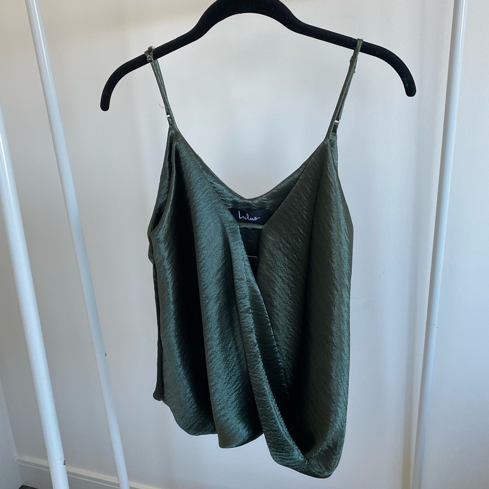 Lulus shiny green tank